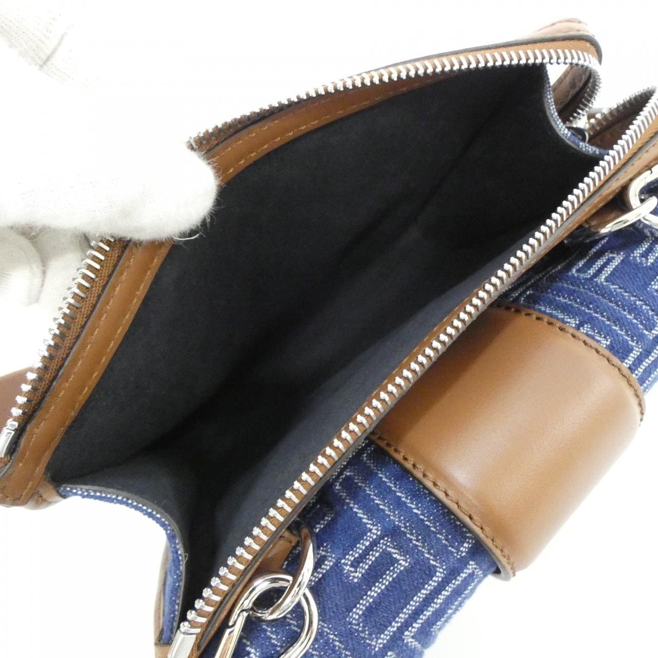 フェンディ バゲット 写真7