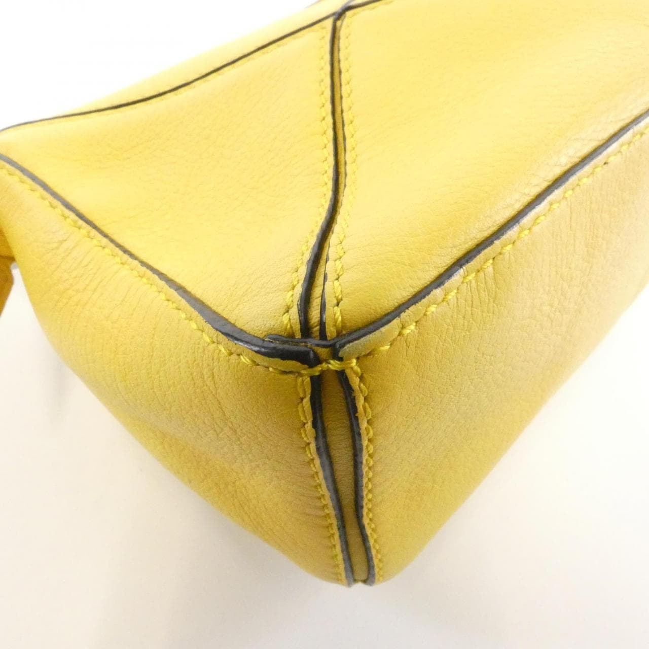 ロエベ パズル 写真3