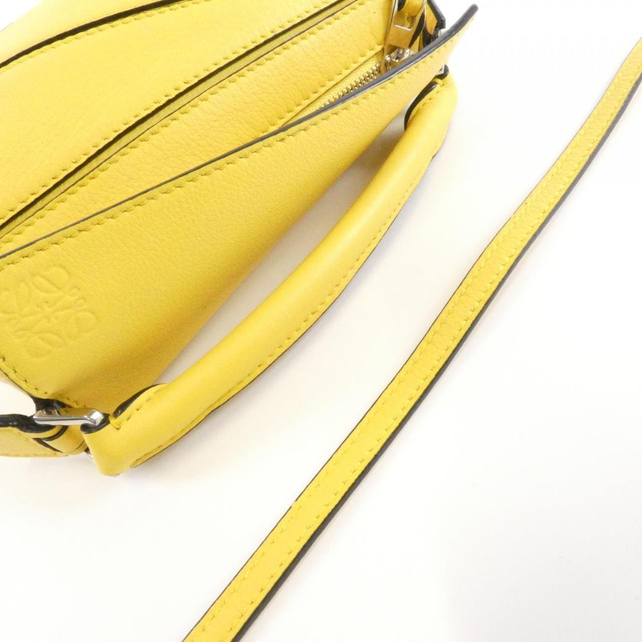 ロエベ パズル 写真6