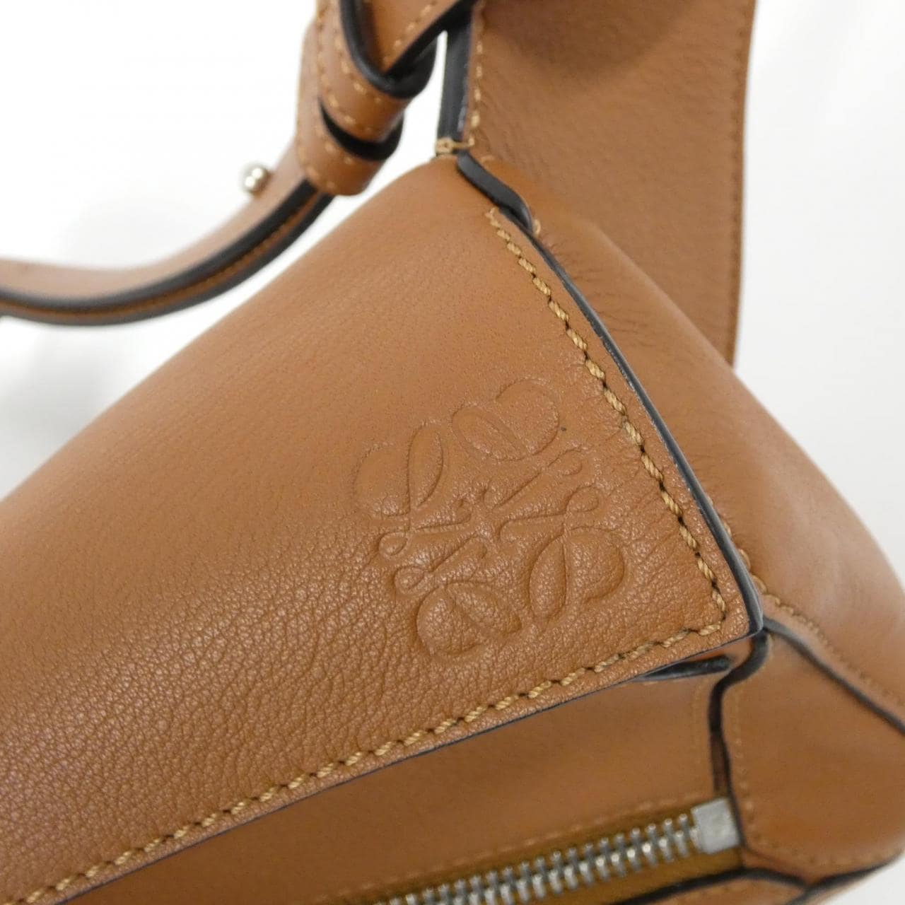 ロエベ パズル 写真4