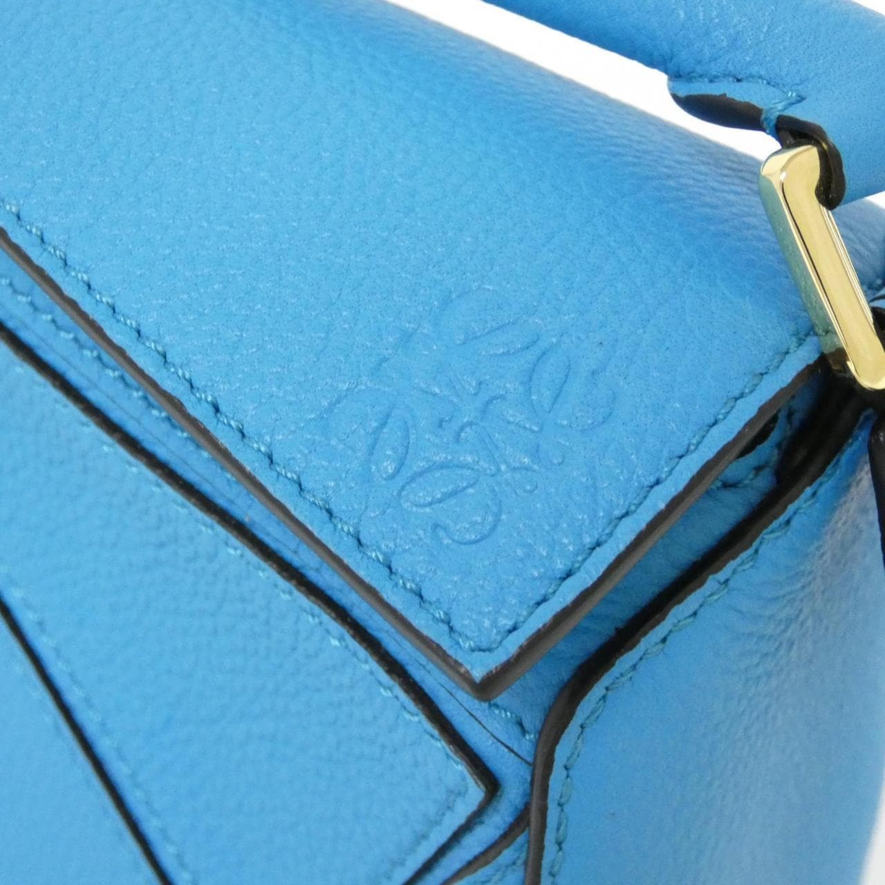 ロエベ パズル 写真4