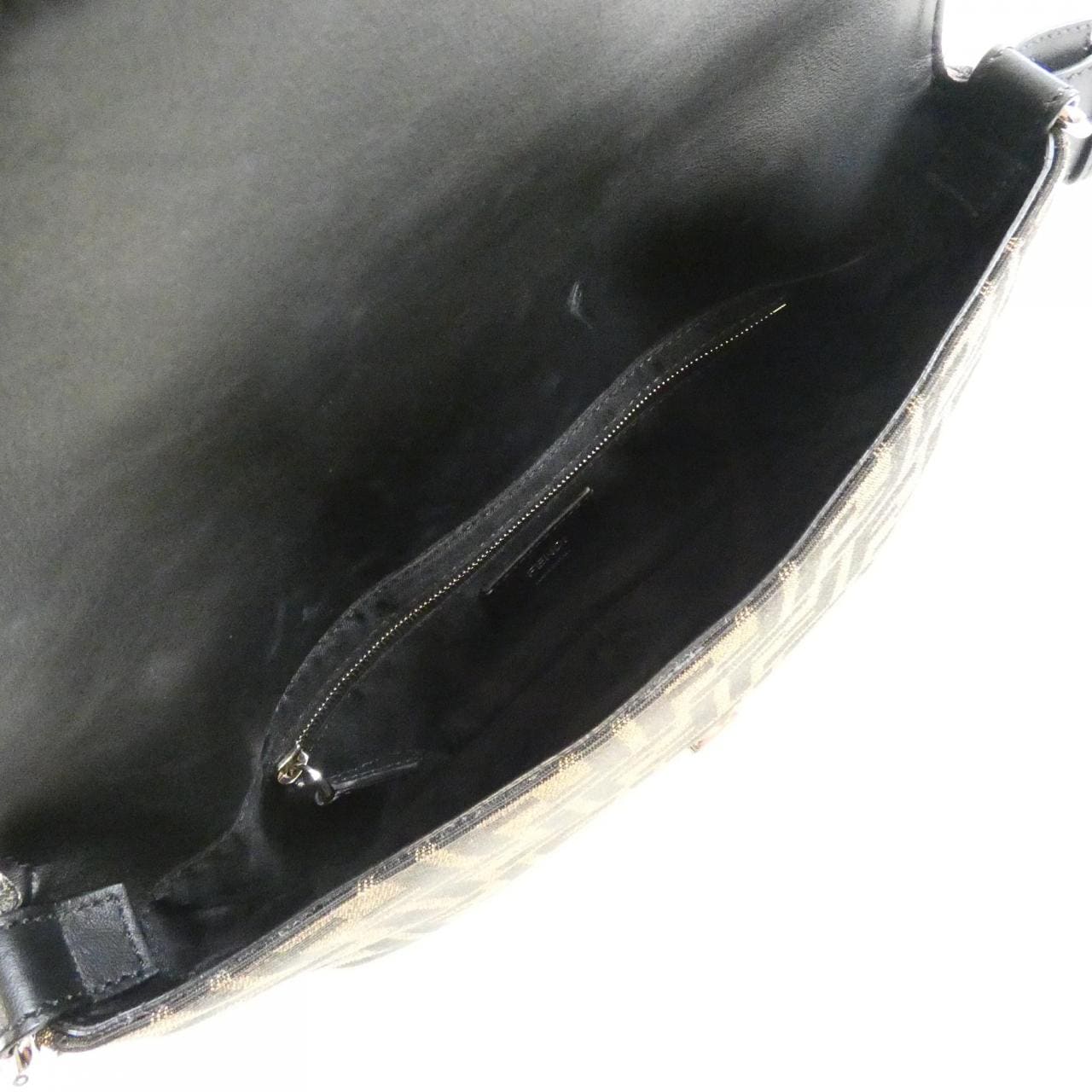 フェンディ バゲット 写真8