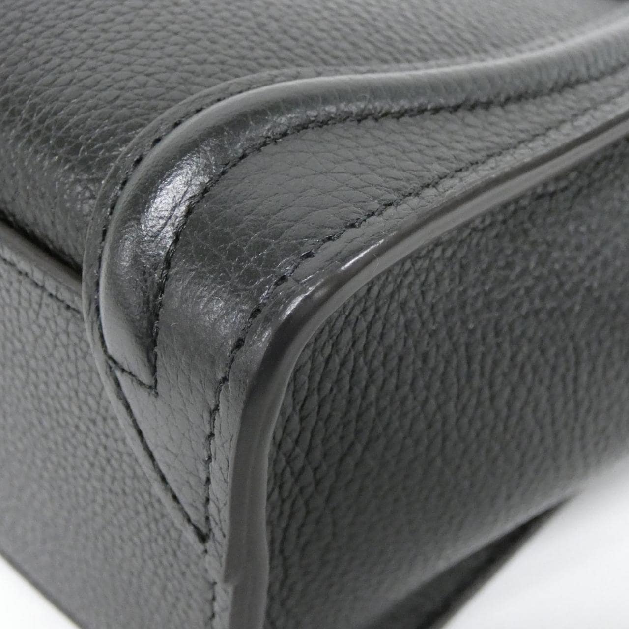 セリーヌ ラゲージ ナノ 写真3