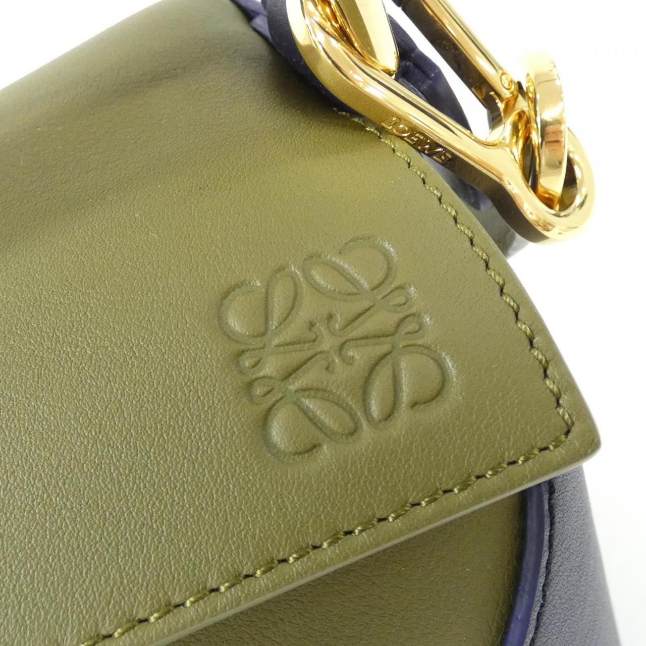 ロエベ パズル 写真4