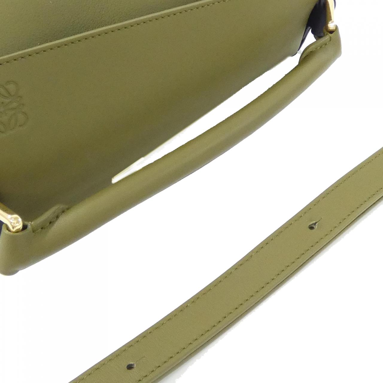 ロエベ パズル 写真5