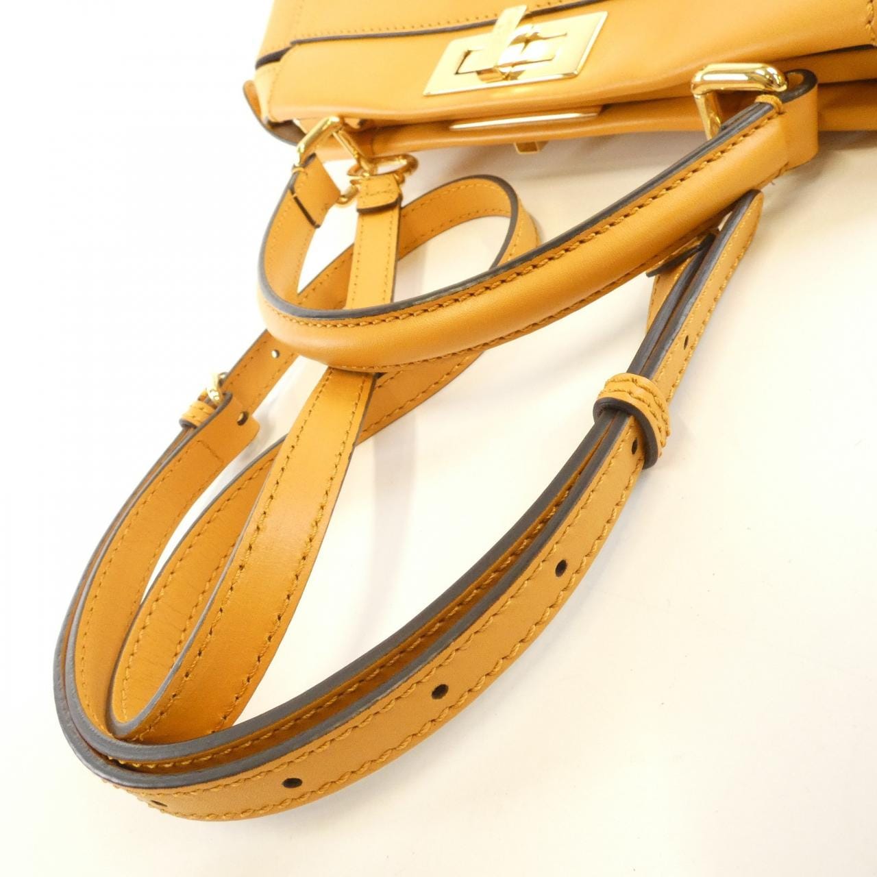 フェンディ ピーカブー 写真8