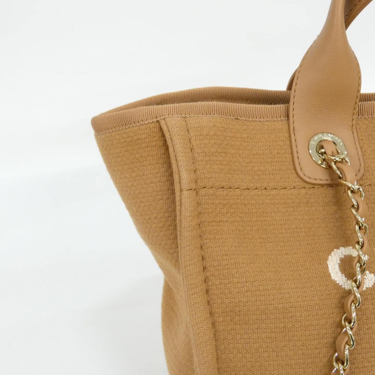 シャネル ドーヴィル 写真4