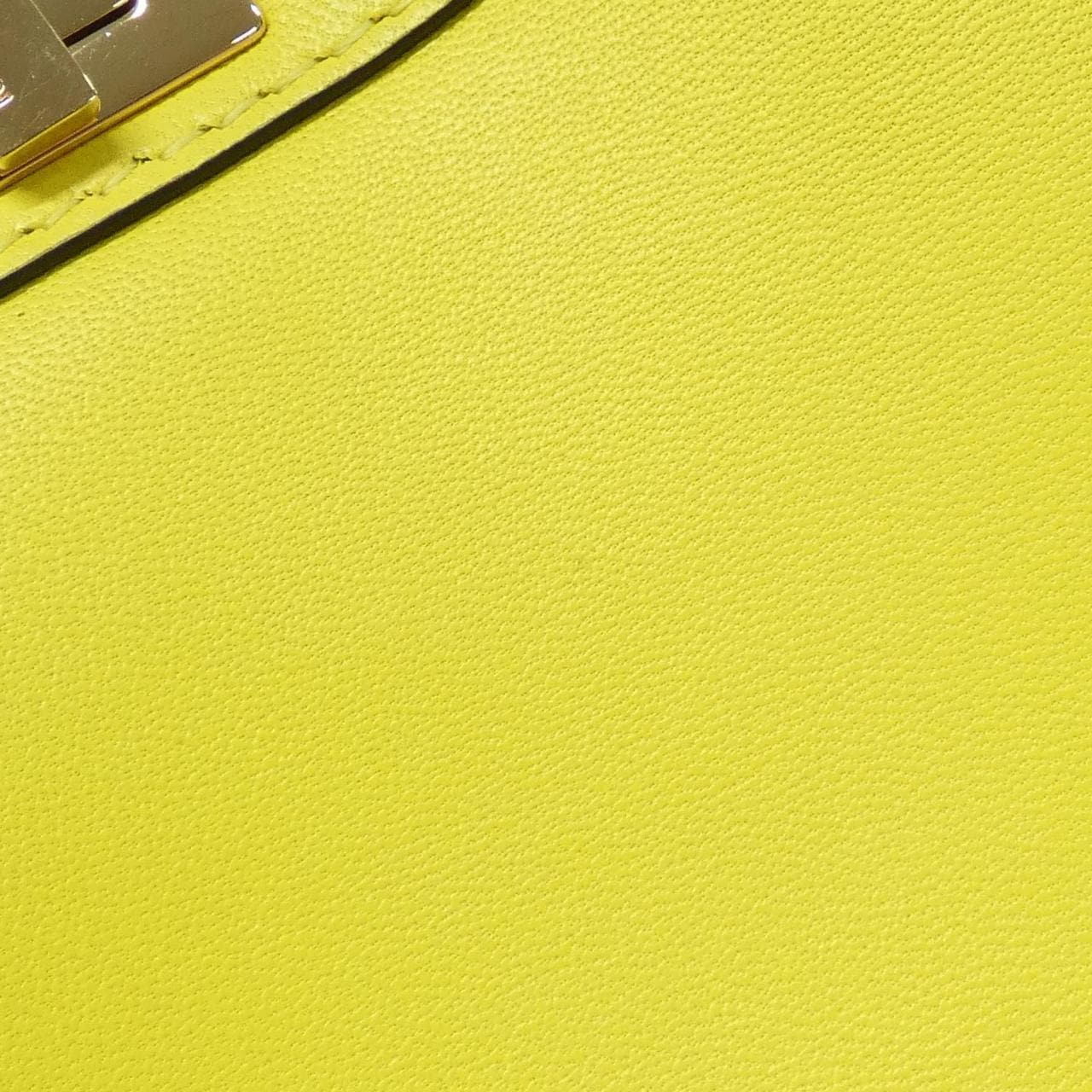 フェンディ ピーカブー 写真5