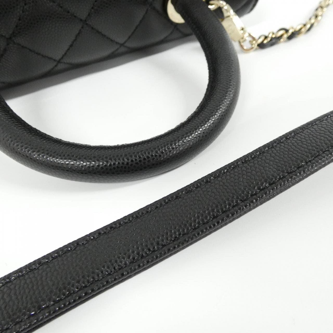 シャネル ココハンドル 写真5