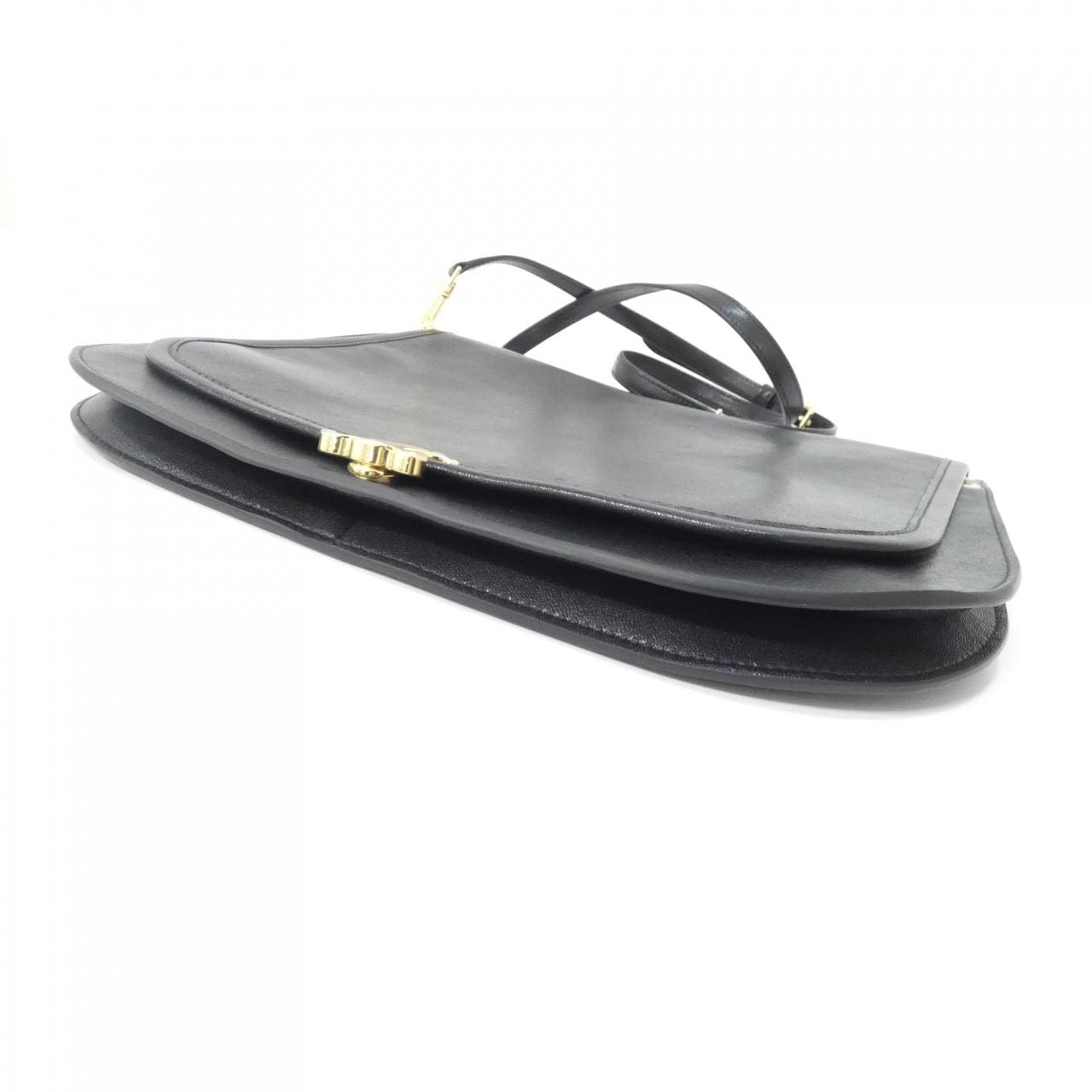 セリーヌ トリオンフ 写真3