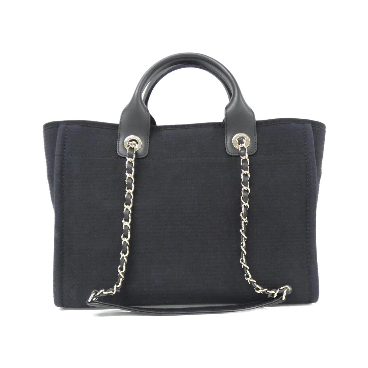 シャネル ドーヴィル 写真2