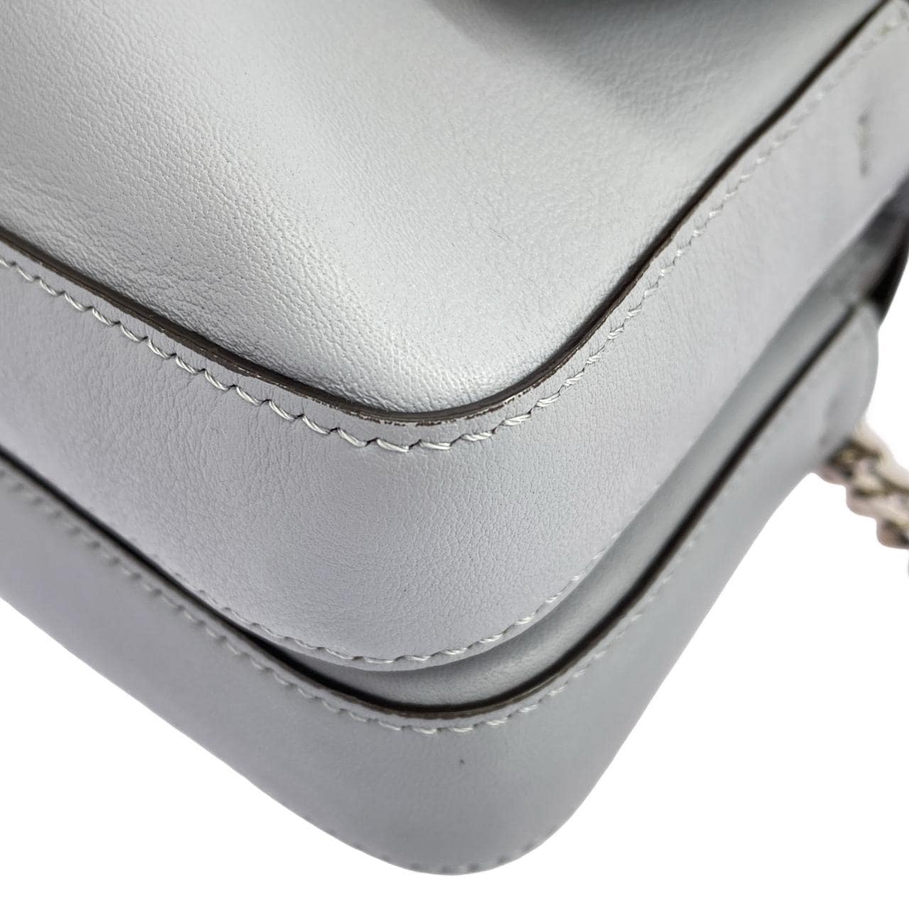 フェンディ バゲット 写真3