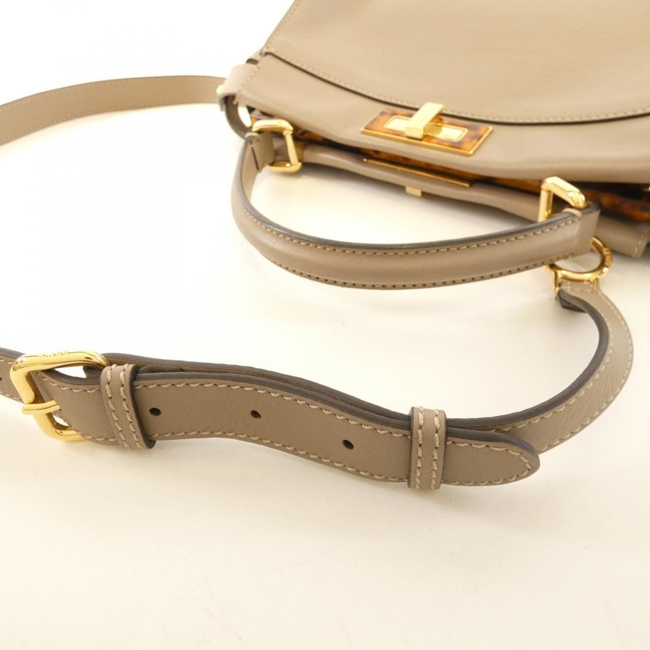 フェンディ ピーカブー 写真5