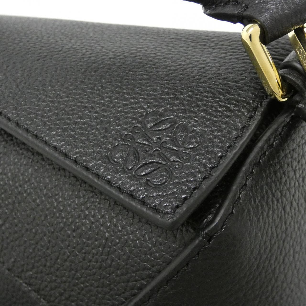 ロエベ パズル 写真4