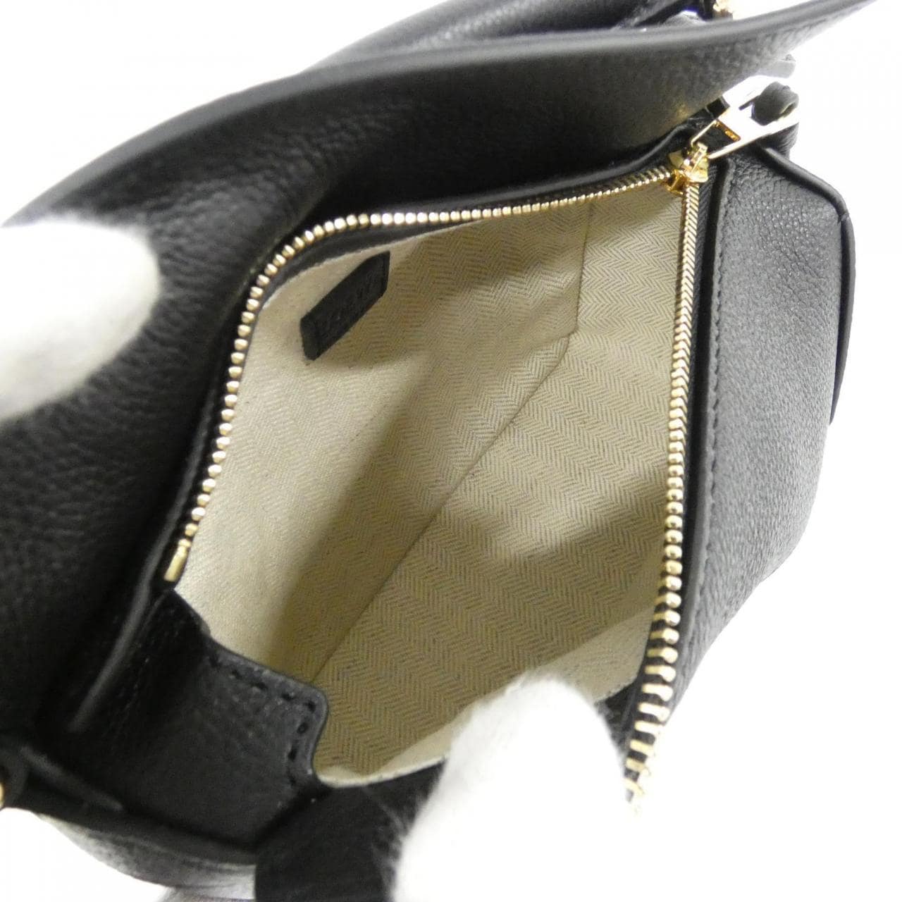 ロエベ パズル 写真6