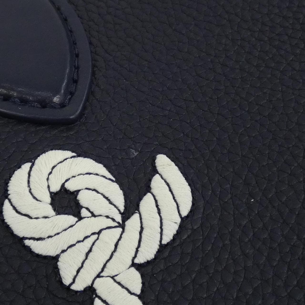 ルイ・ヴィトン オンザゴー 写真4