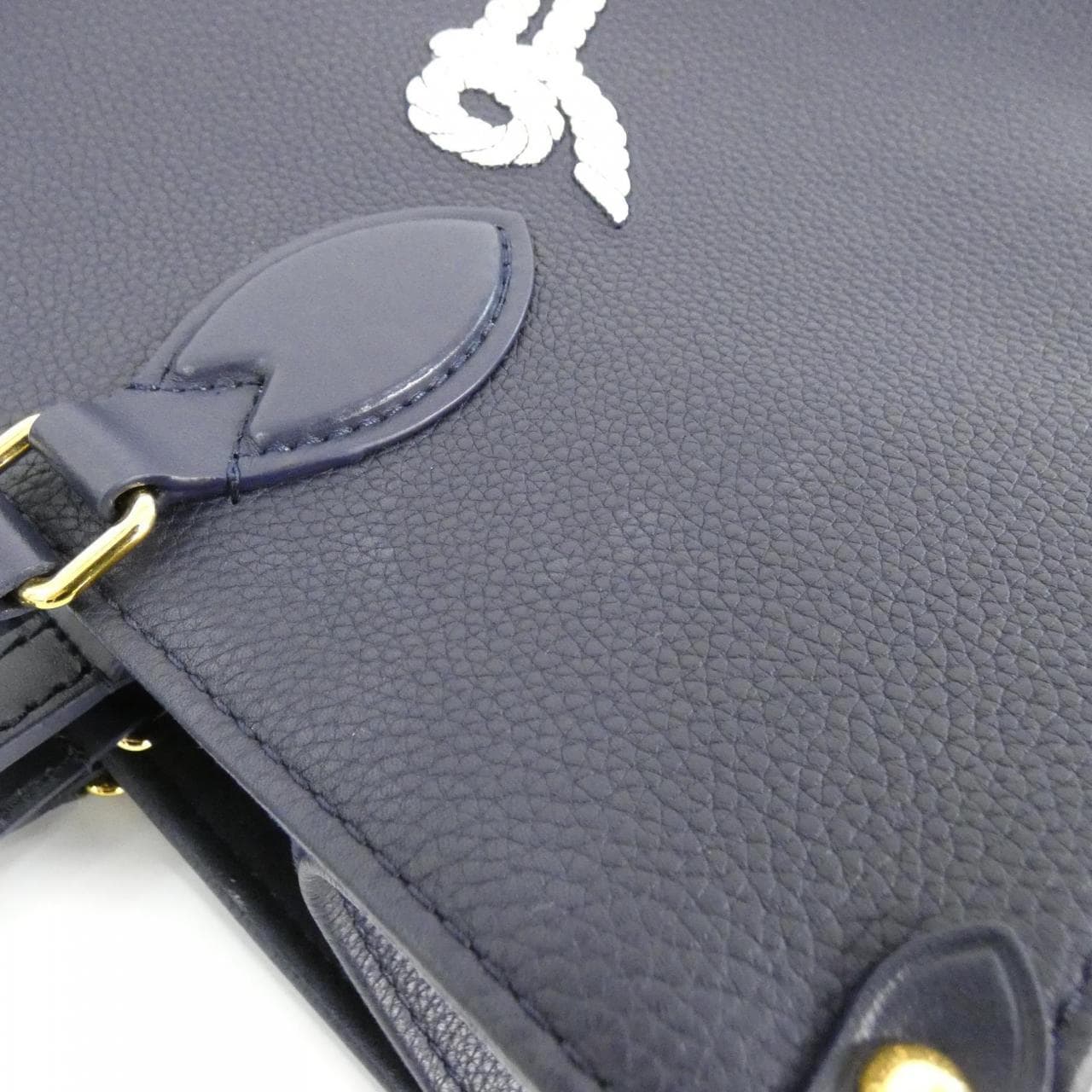 ルイ・ヴィトン オンザゴー 写真6