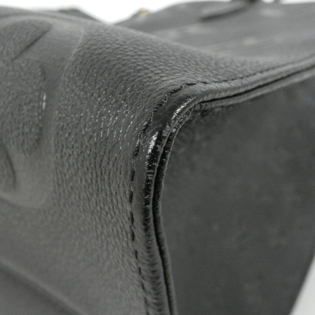 ルイ・ヴィトン オンザゴー 写真2