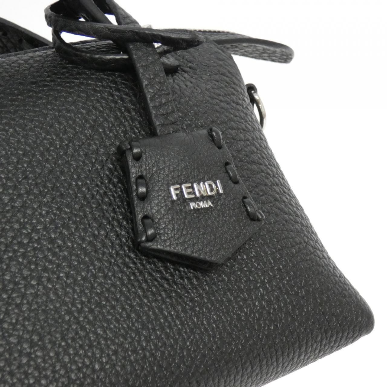 フェンディ バイザウェイ 写真3