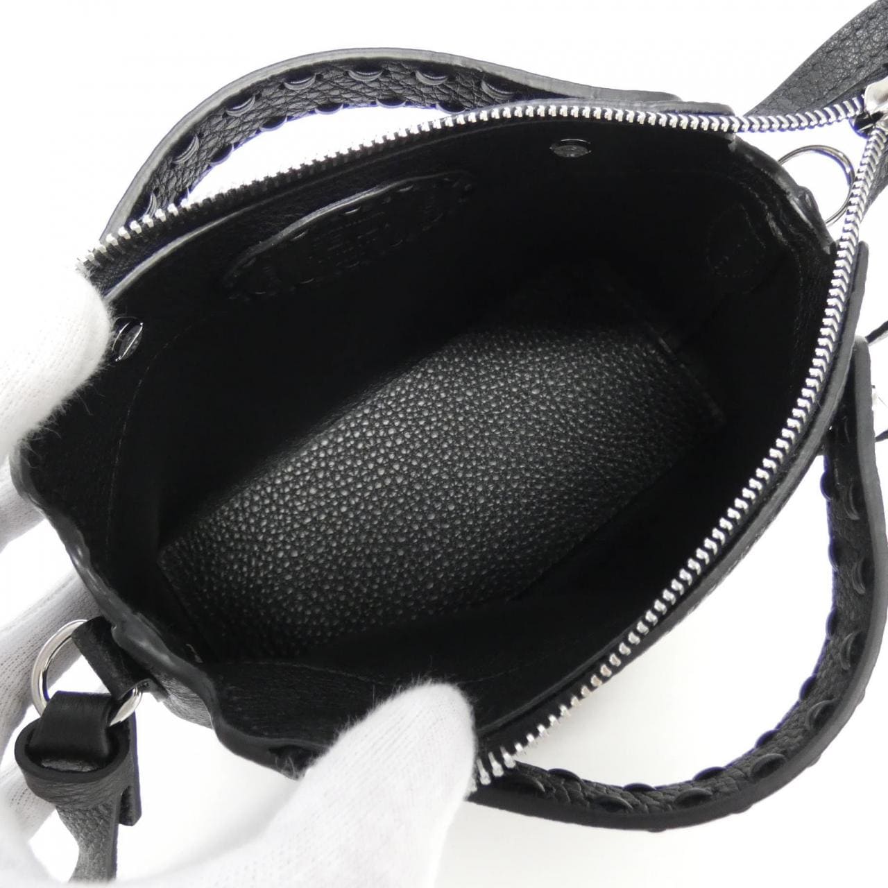 フェンディ バイザウェイ 写真5