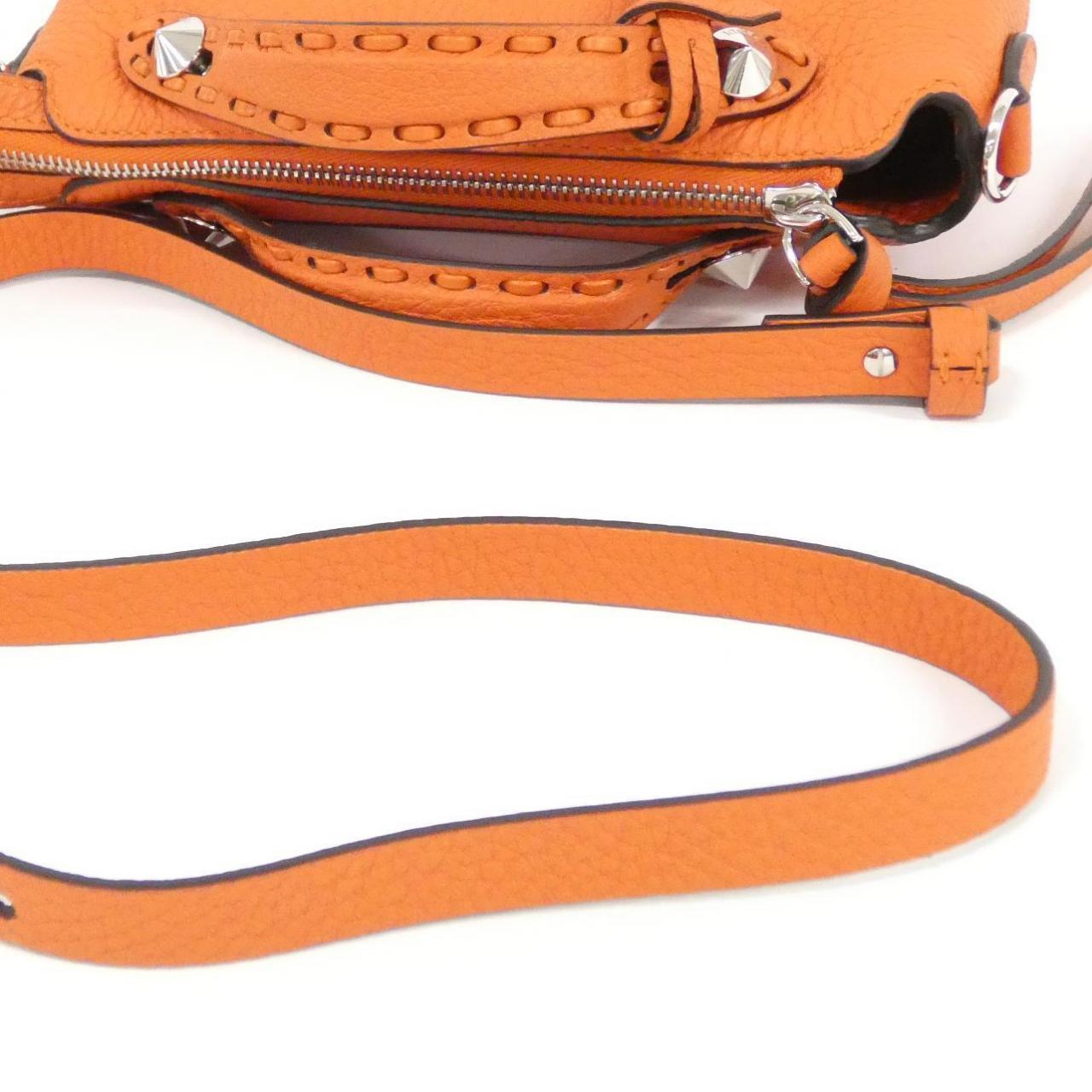 フェンディ バイザウェイ 写真4