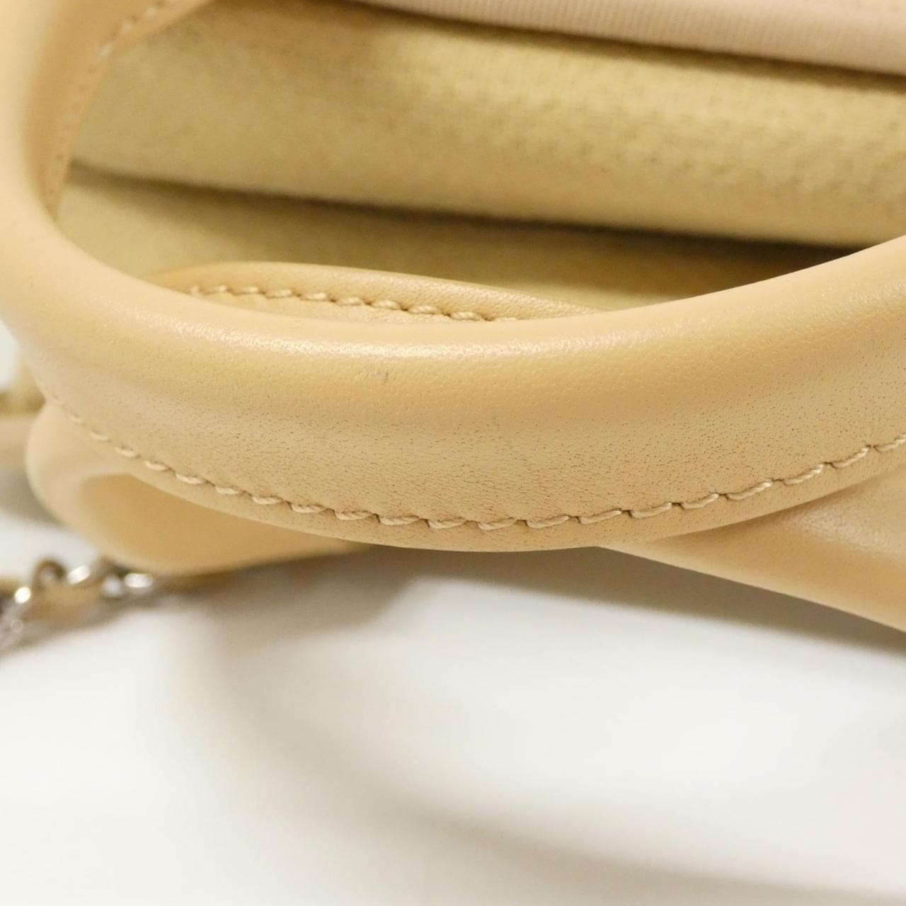 シャネル ドーヴィル 写真6