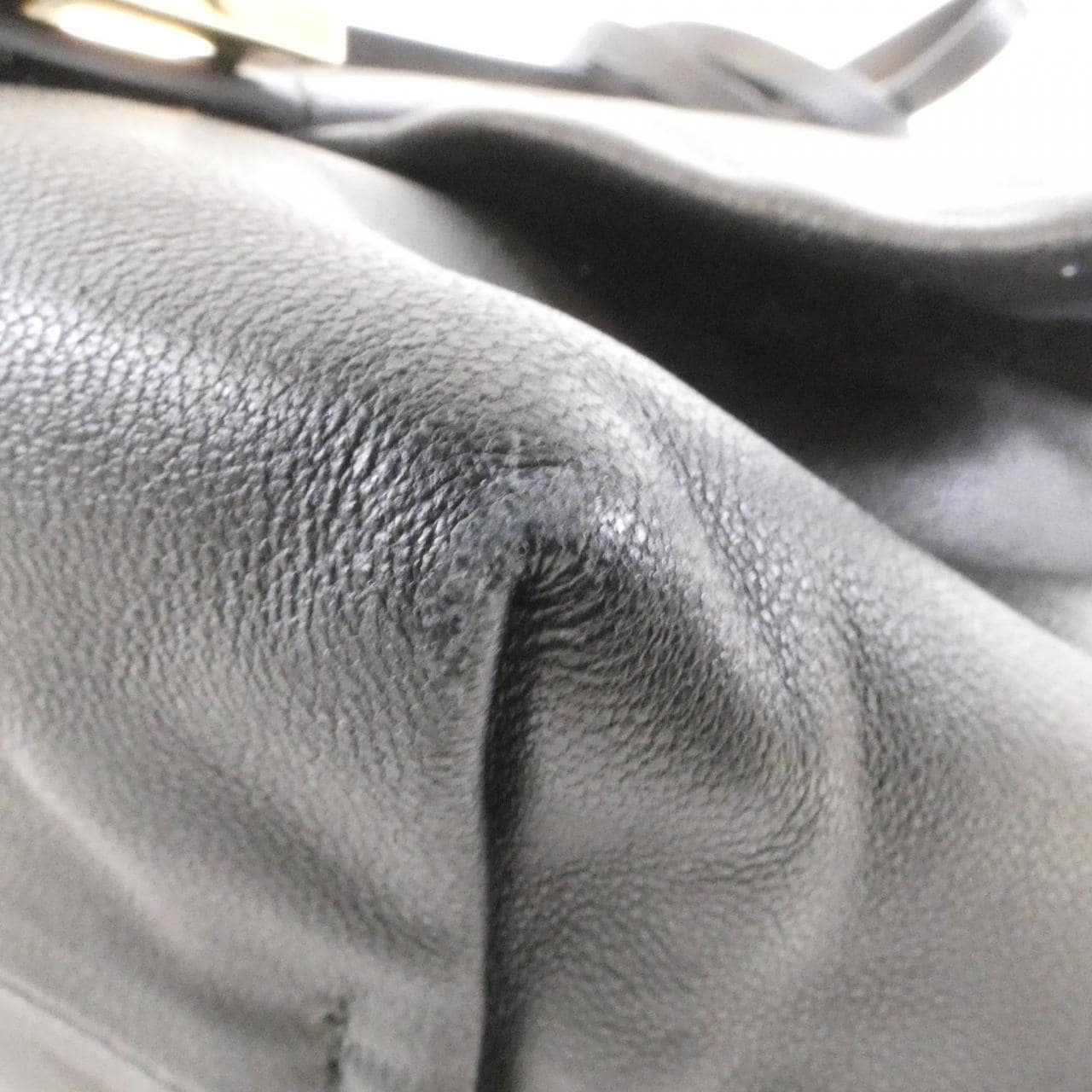 フェンディ バゲット 写真3