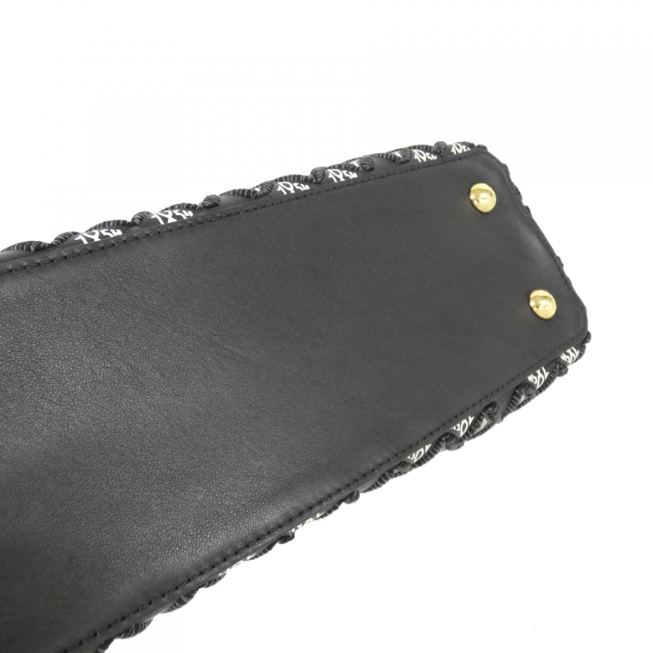 ルイ・ヴィトン カプシーヌ MM 写真4