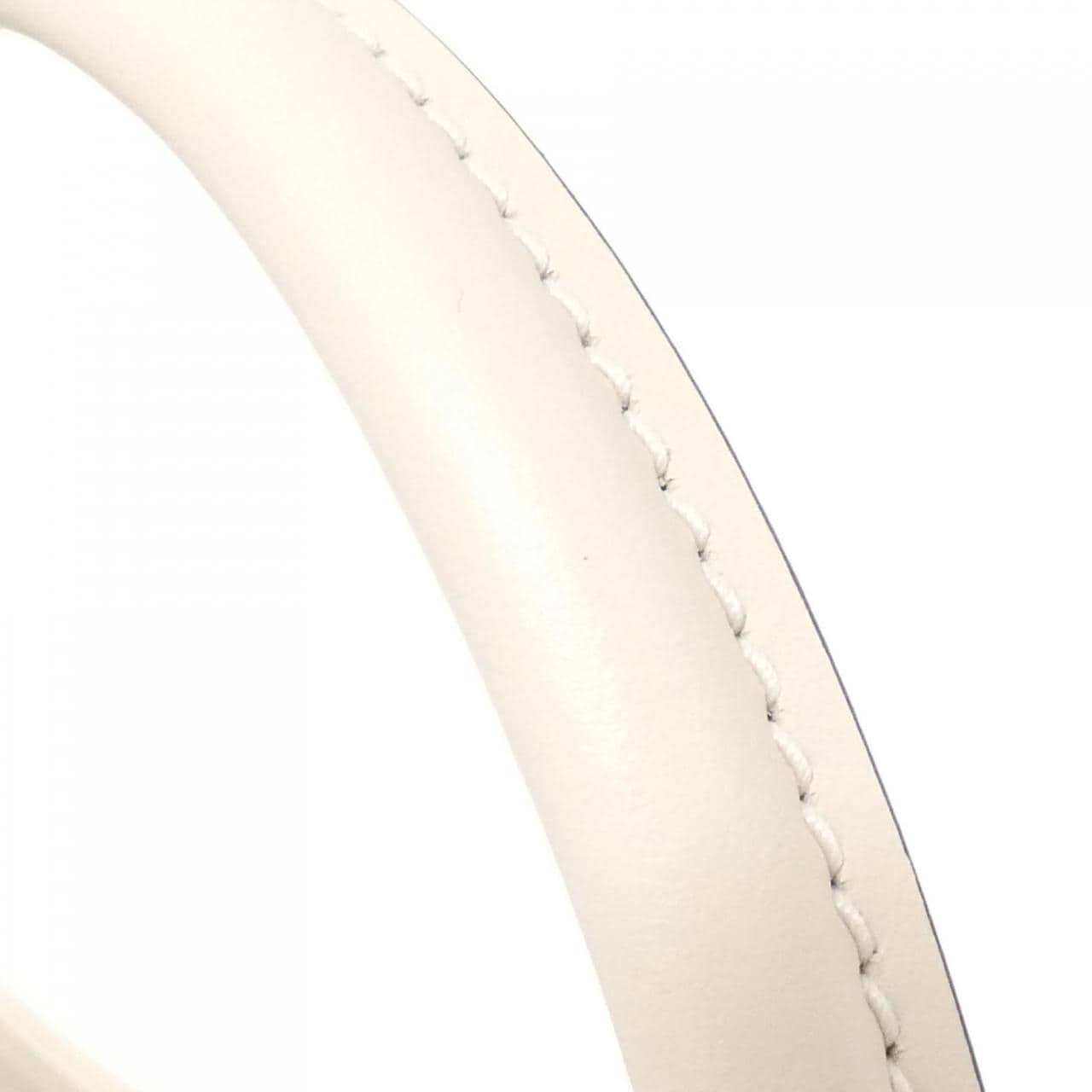 ルイ・ヴィトン オンザゴー 写真6