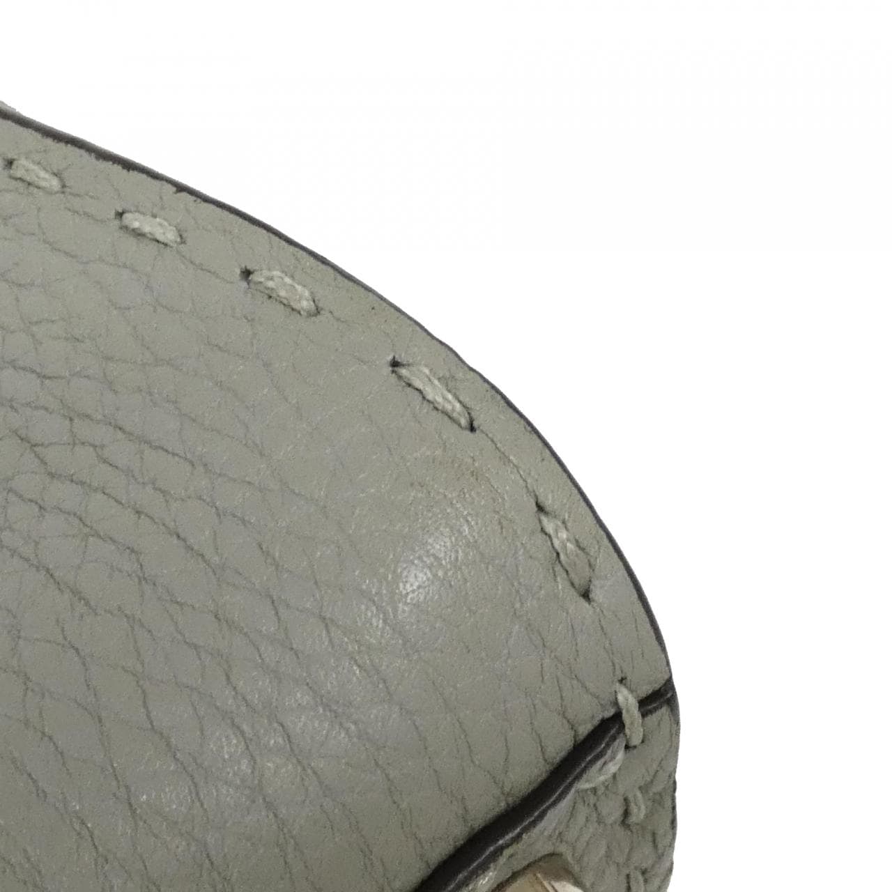 フェンディ ピーカブー 写真2