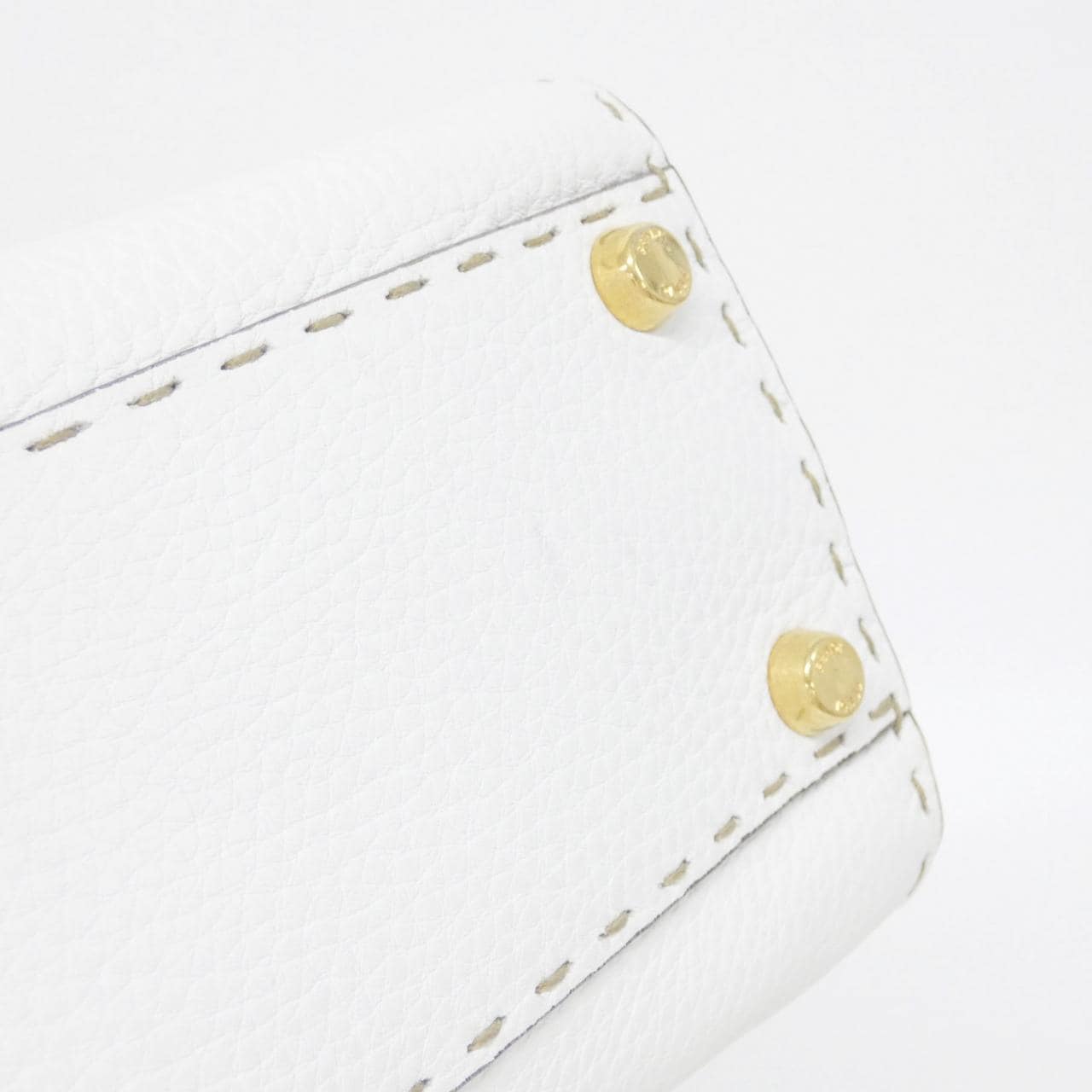 フェンディ ピーカブー 写真3