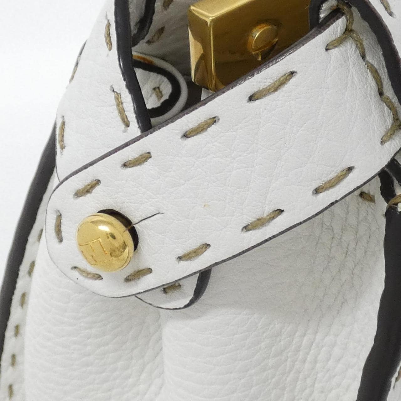 フェンディ ピーカブー 写真8