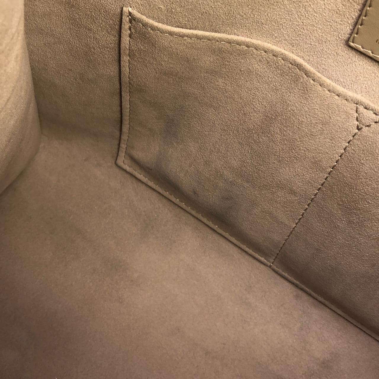 ルイ・ヴィトン オンザゴー 写真8