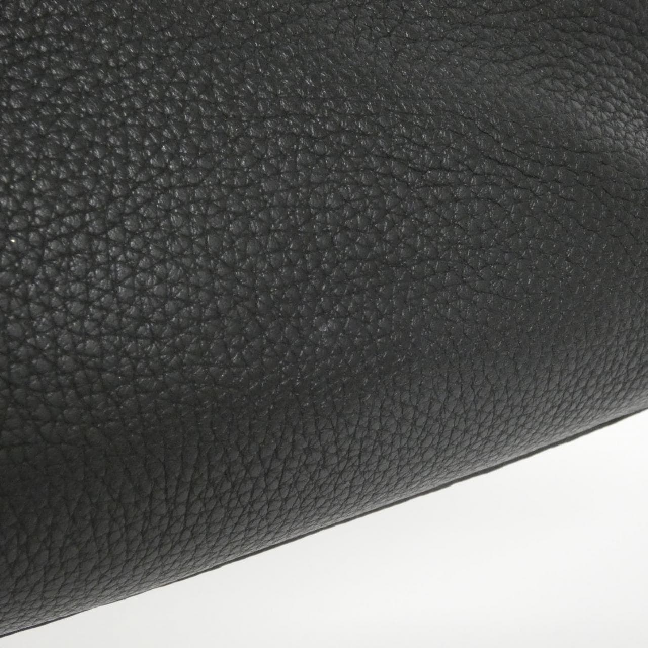 フェンディ ピーカブー 写真3