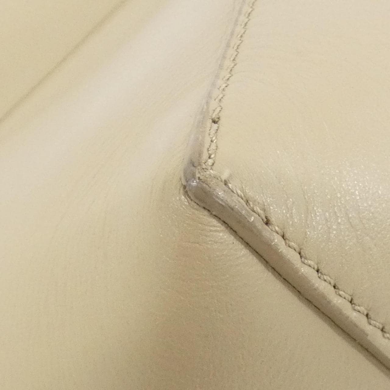 ロエベ パズル 写真3