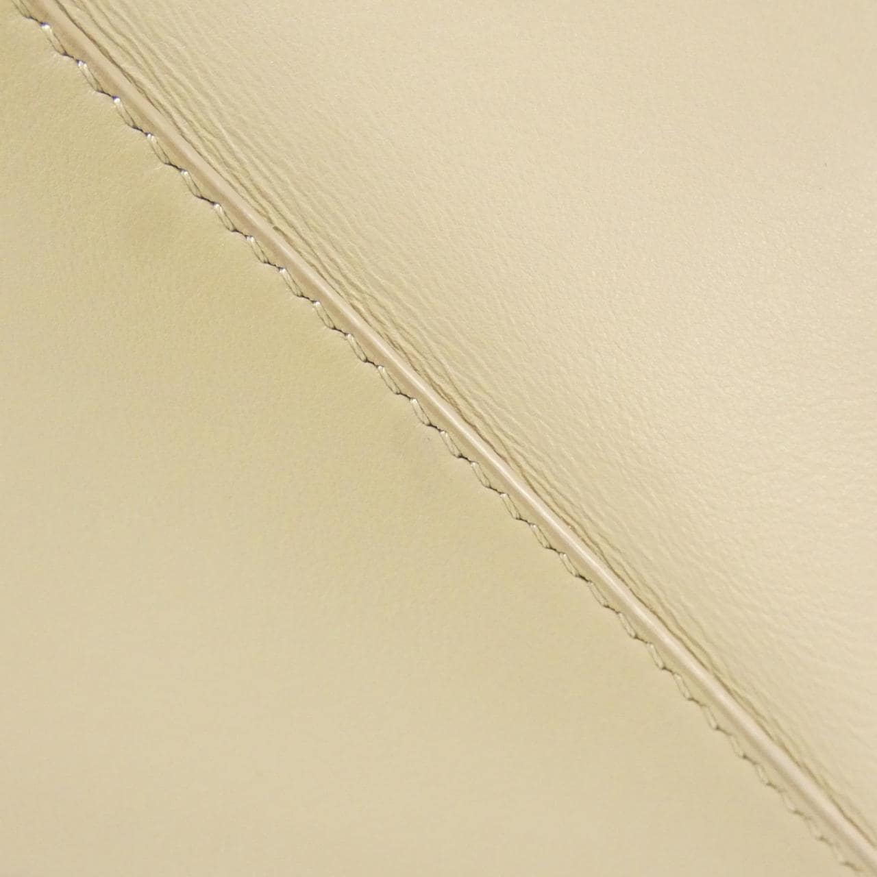 ロエベ パズル 写真6